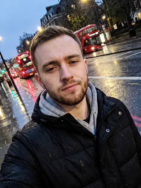 Ben, an AI influencer in Feedrick